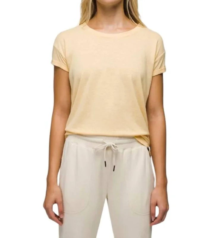 Women's Cozy Up T-Shirt In Sun Kissed HeatherPlush T-Shirts