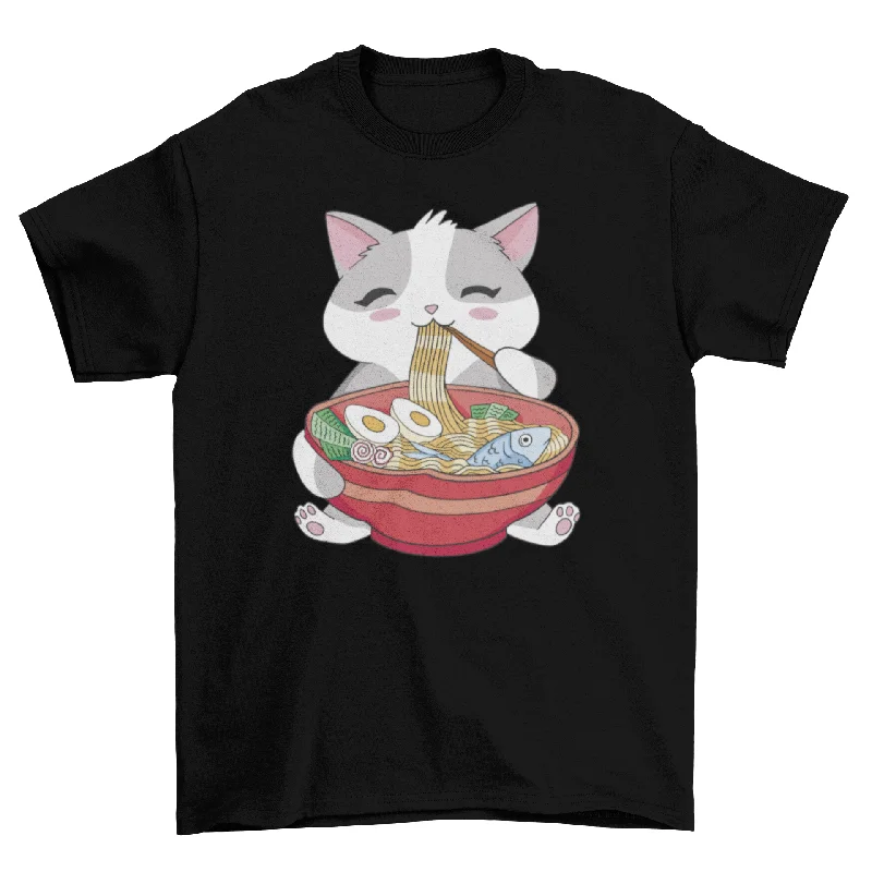 Cat Eating Ramen T-ShirtOversized T-Shirts