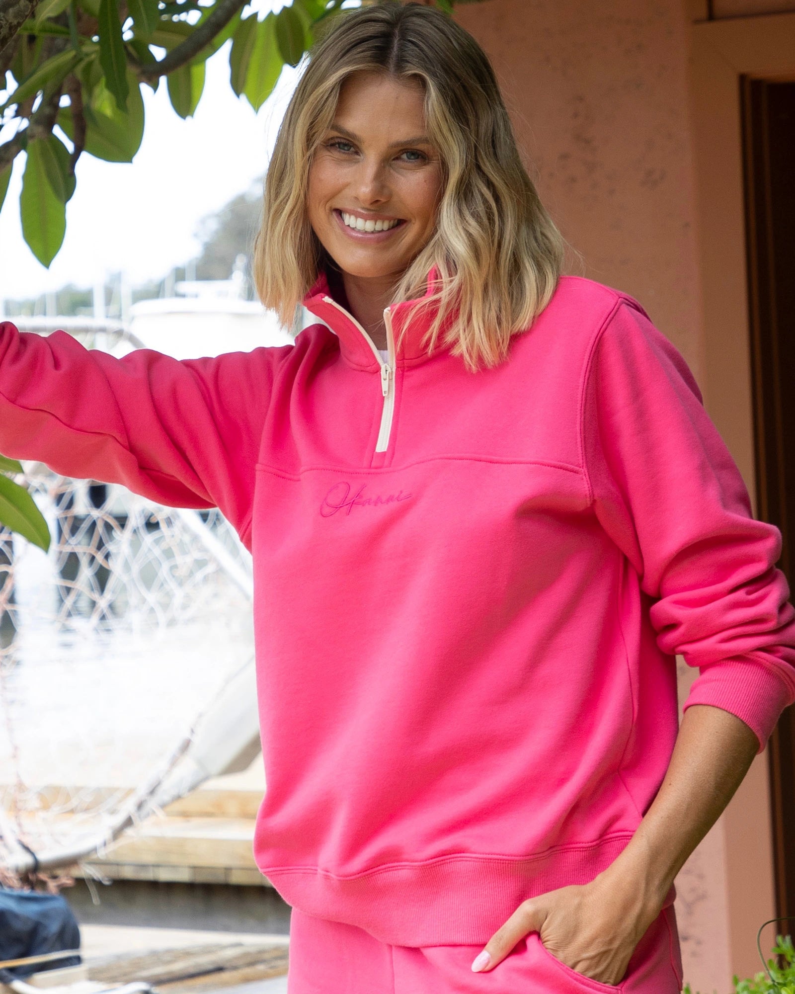 CrewneckfanWomens - Fleece Crew - Classic Half Zip - Hot Pink