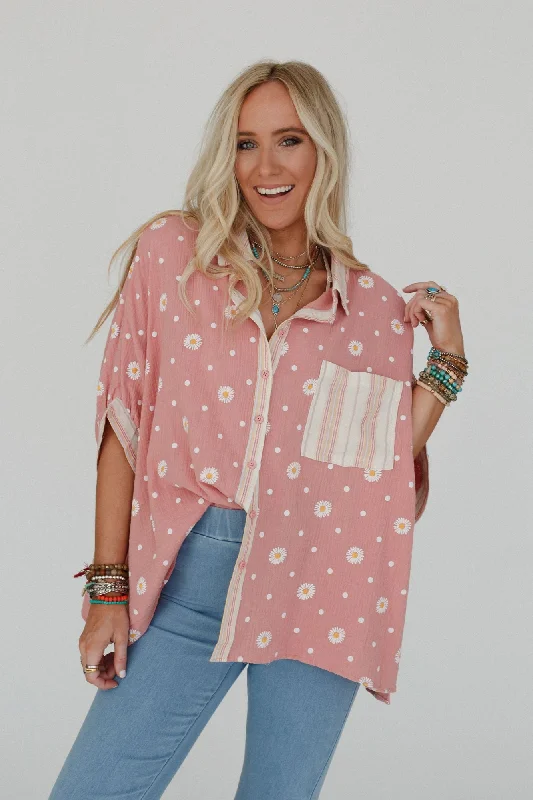 Daisy Dream Button Down Top - MauveRemovable liner