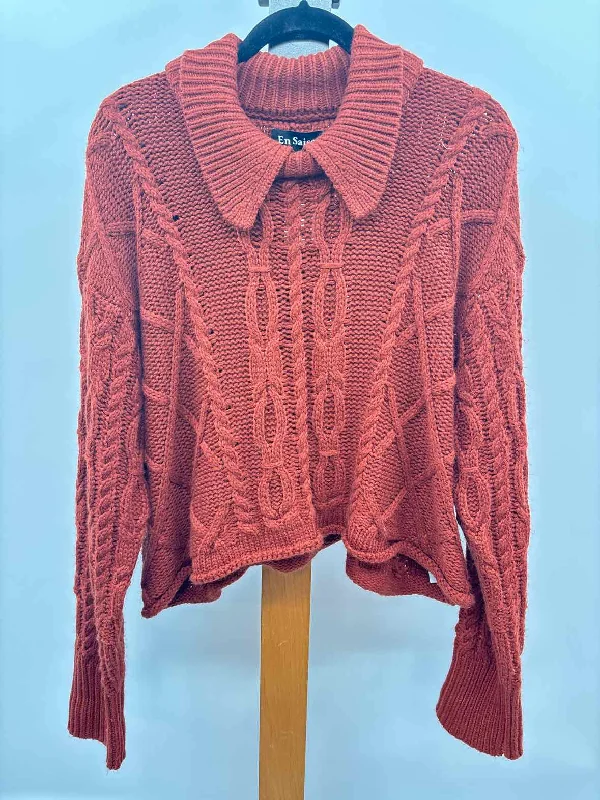 Asymmetrical Knit TopsEn Saison Women's Size L Rust Solid Sweater