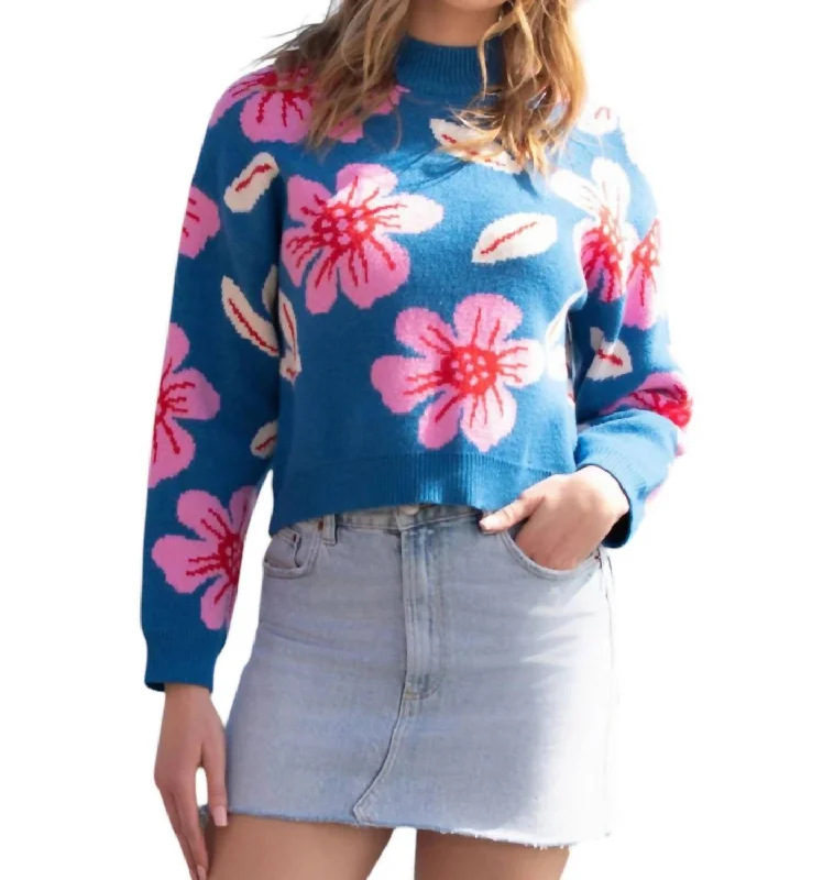 Skateboard Knit TopsFlower Knit Sweater In Blue